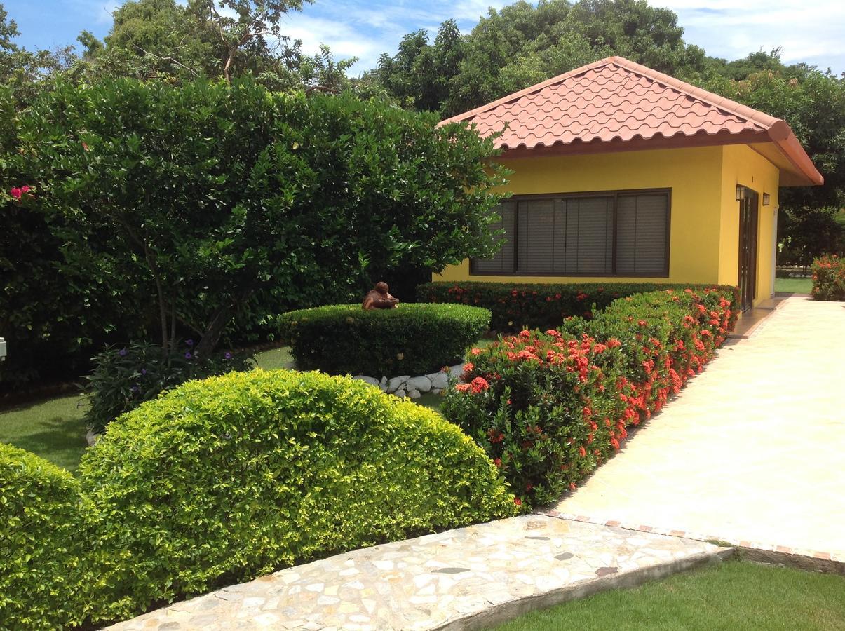 Casa De Los Suenos B&B Coronado Panama Playa Coronado Exterior photo